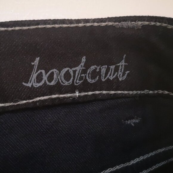 NWT Calvin Klein Ladies Plus Size 16W x 32 Black Bootcut Jeans - Picture 4 of 15